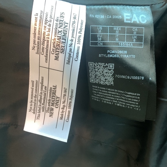 GUESS Women’s Fitted Puffer Vest - Picture 14 of 14